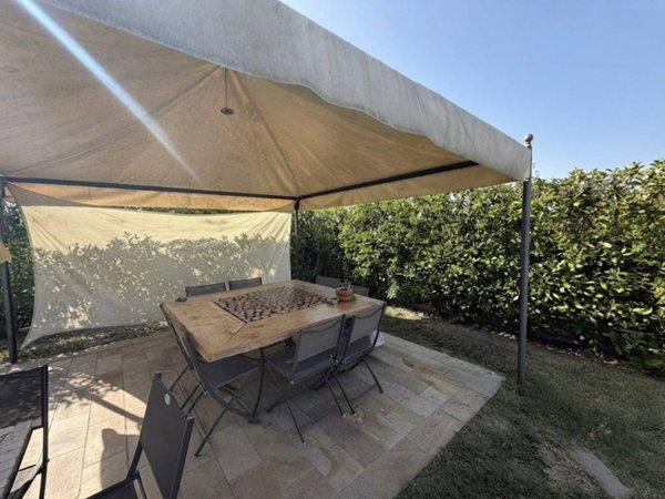 appartamento in vendita a Torrile in zona Sant'Andrea