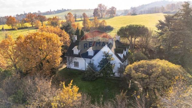 casa indipendente in vendita a Traversetolo in zona Sivizzano