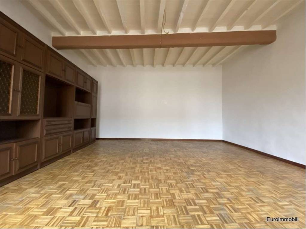 appartamento in vendita a Traversetolo