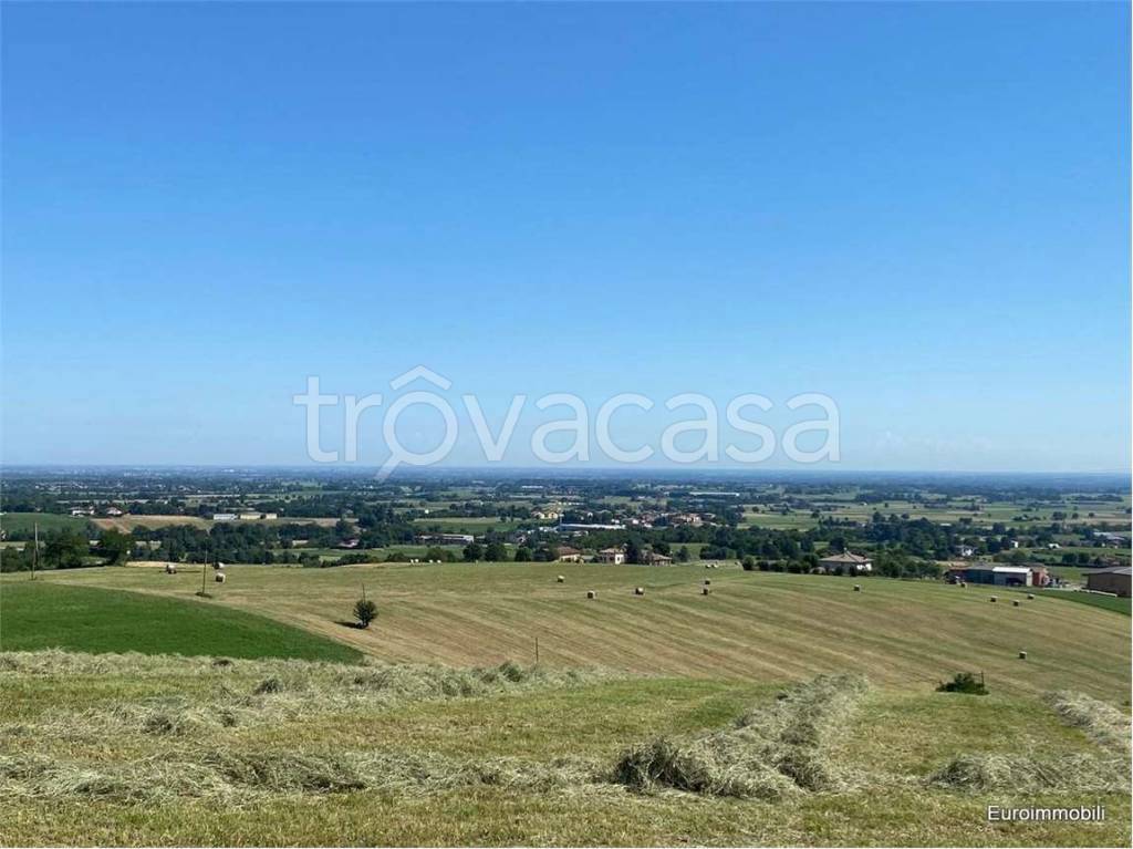 terreno edificabile in vendita a Traversetolo