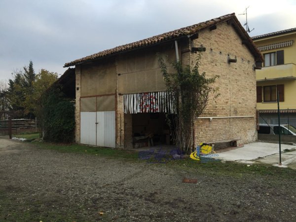 appartamento in vendita a Traversetolo in zona Vignale di Traversetolo