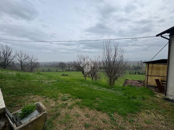 appartamento in vendita a Traversetolo