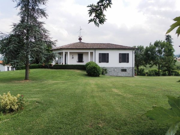 casa indipendente in vendita a Traversetolo
