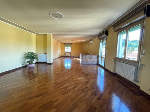 appartamento in vendita a Traversetolo