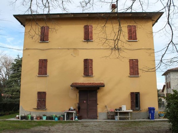 casa indipendente in vendita a Traversetolo