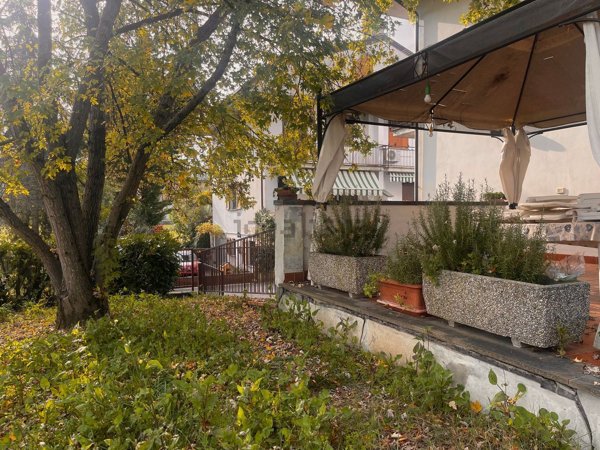 casa indipendente in vendita a Traversetolo in zona Mamiano