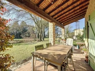 casa indipendente in vendita a Traversetolo