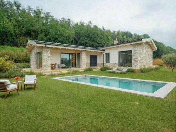 casa indipendente in vendita a Traversetolo in zona Bannone