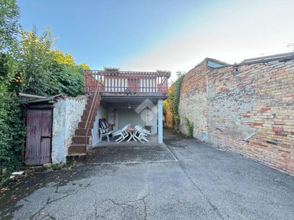 casa indipendente in vendita a Traversetolo