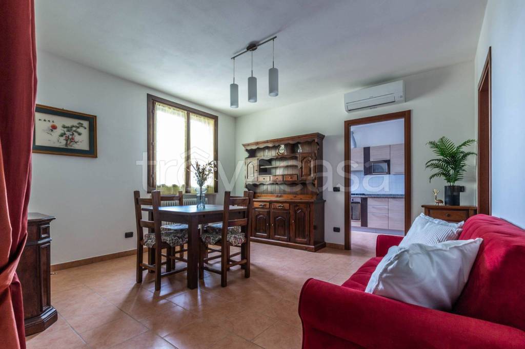 appartamento in vendita a Traversetolo