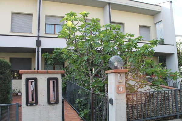 casa indipendente in vendita a Traversetolo