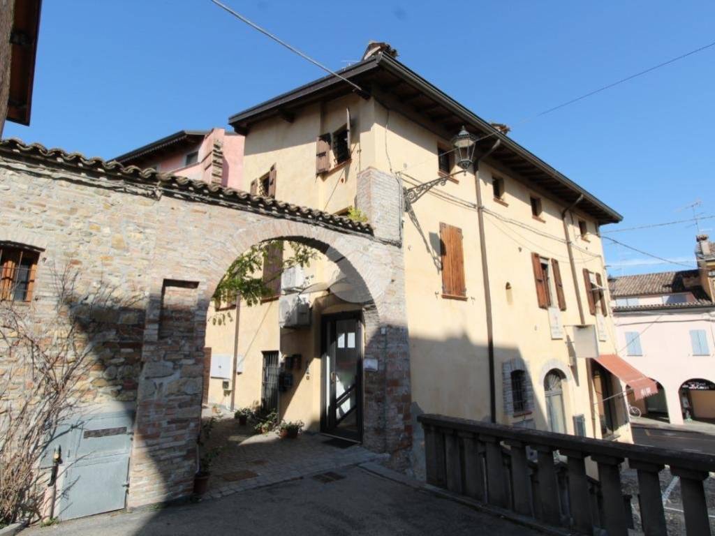 appartamento in vendita a Traversetolo