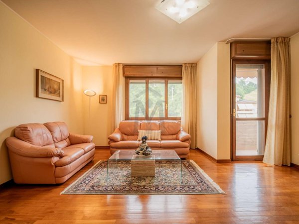 appartamento in vendita a Traversetolo