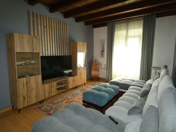 casa indipendente in vendita a Traversetolo