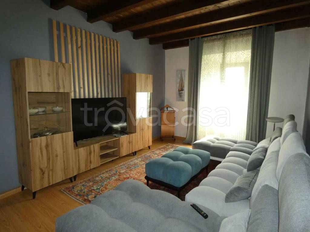 casa indipendente in vendita a Traversetolo