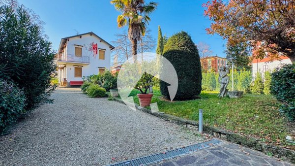 casa indipendente in vendita a Traversetolo