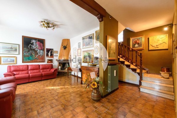 casa indipendente in vendita a Traversetolo in zona Traversetolo