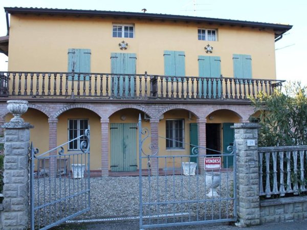 casa indipendente in vendita a Traversetolo in zona Bannone