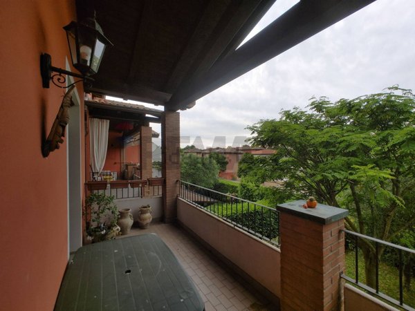 appartamento in vendita a Traversetolo in zona Bannone