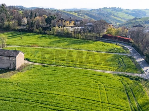 casale in vendita a Traversetolo in zona Cazzola