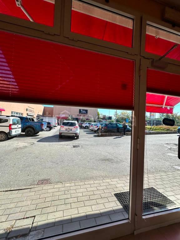 negozio in vendita a Traversetolo