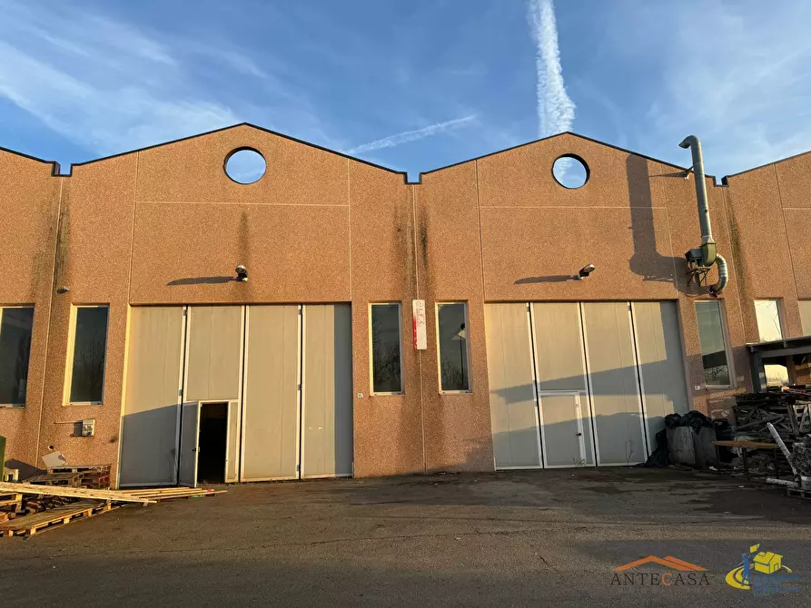 ufficio in vendita a Traversetolo