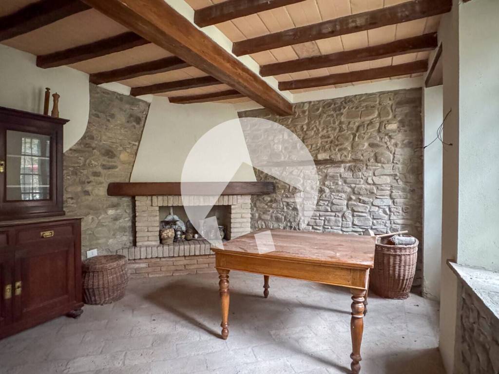 casa indipendente in vendita a Traversetolo in zona Vignale di Traversetolo