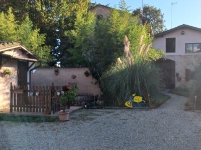 casa indipendente in vendita a Traversetolo in zona Bannone