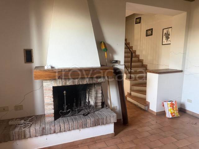 casa indipendente in vendita a Traversetolo in zona Cazzola