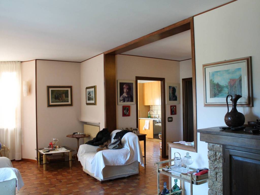 appartamento in vendita a Traversetolo