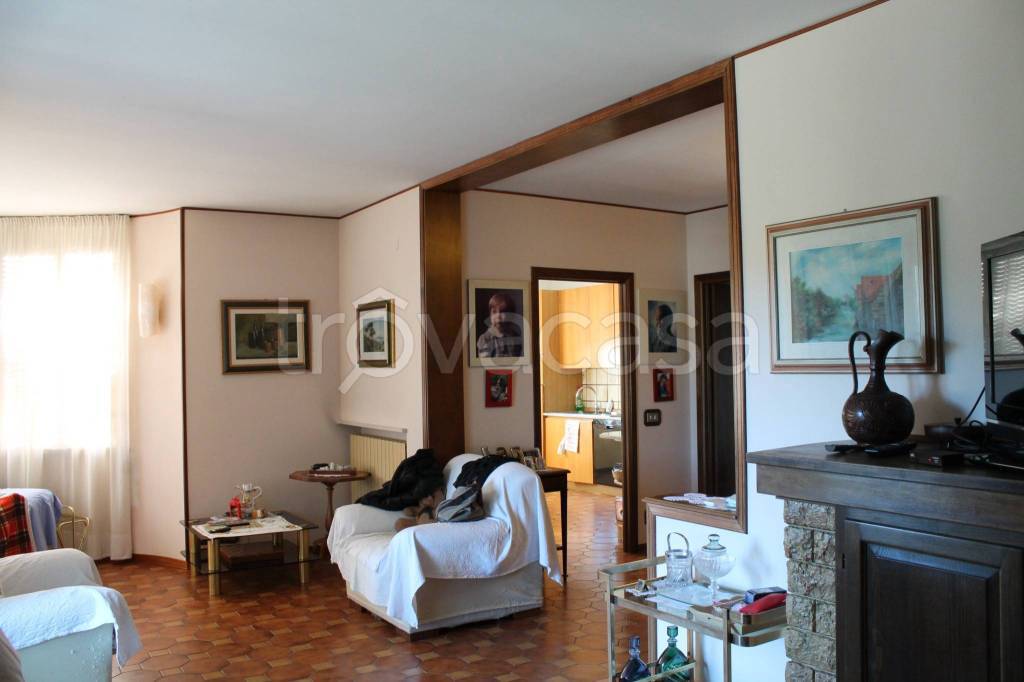 appartamento in vendita a Traversetolo