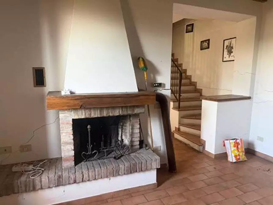 casa indipendente in vendita a Traversetolo in zona Cazzola