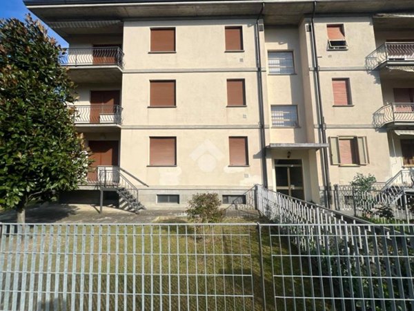 appartamento in vendita a Traversetolo in zona Vignale di Traversetolo