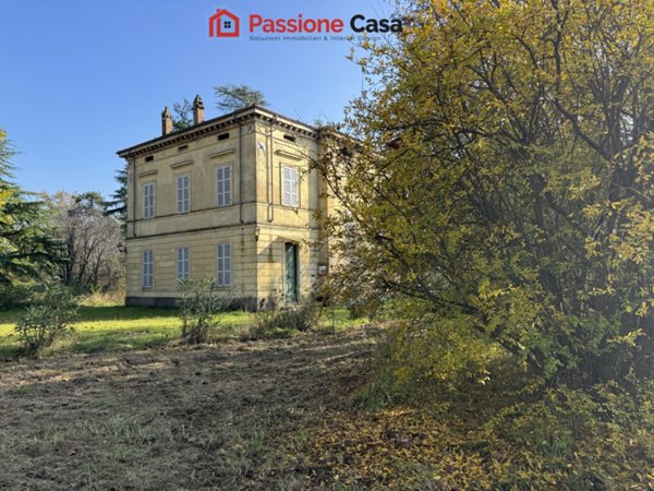 casa indipendente in vendita a Traversetolo