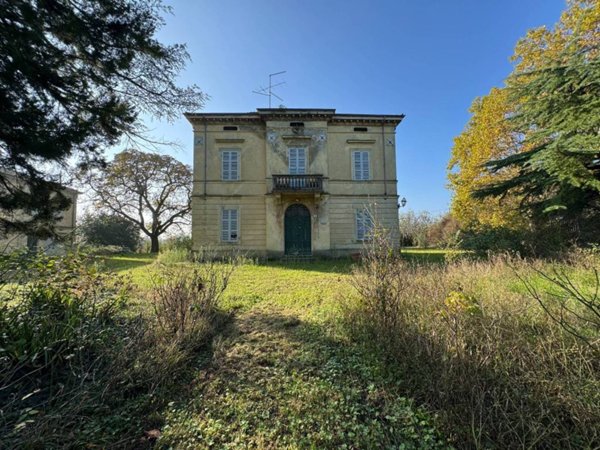 casa indipendente in vendita a Traversetolo