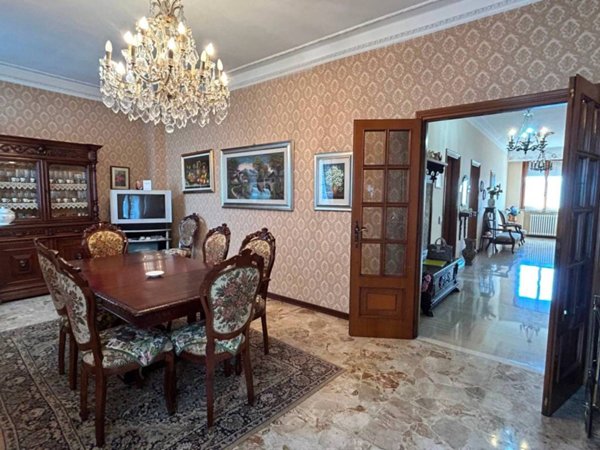 appartamento in vendita a Traversetolo