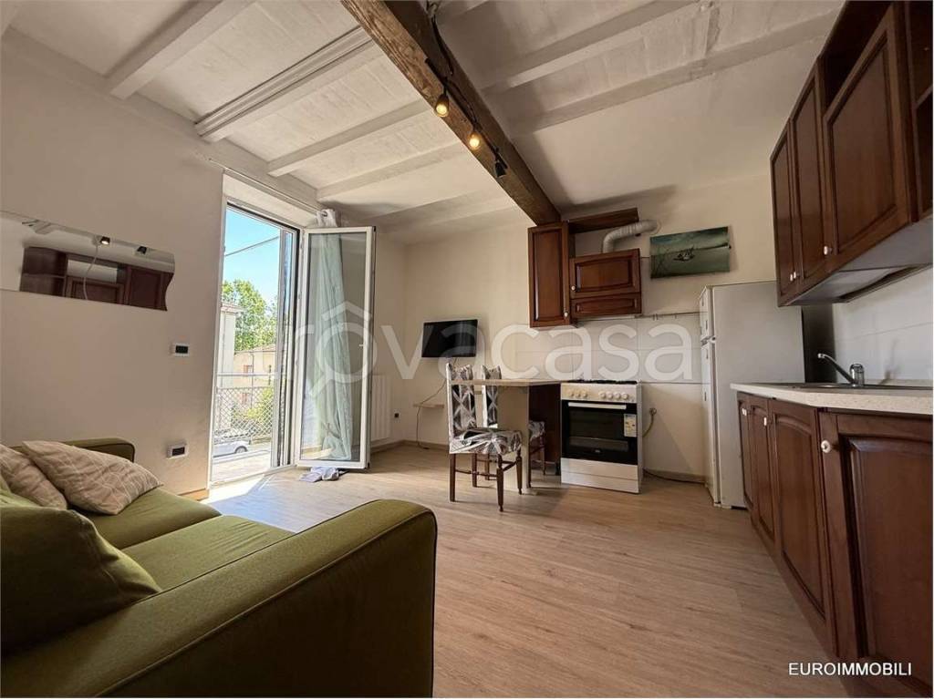 casa indipendente in vendita a Traversetolo in zona Vignale di Traversetolo