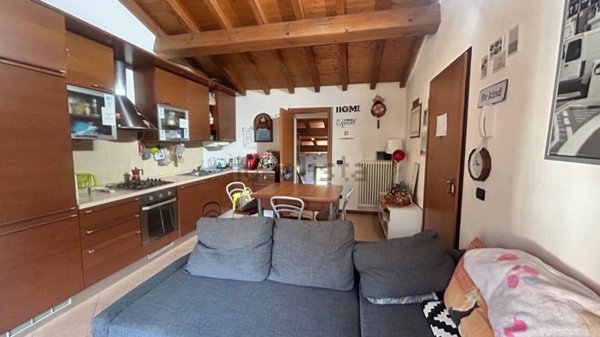 appartamento in vendita a Traversetolo in zona Cazzola