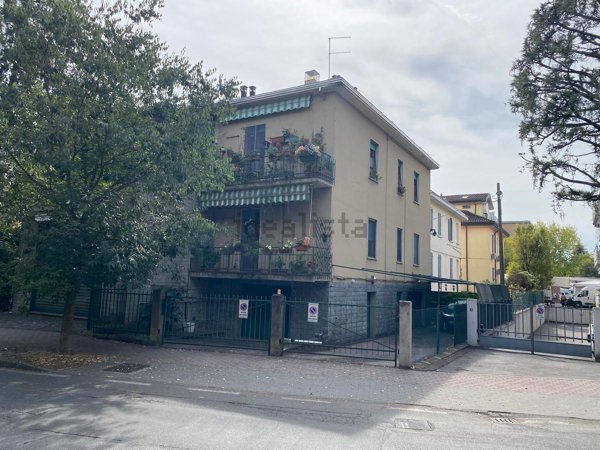 casa indipendente in vendita a Traversetolo in zona Vignale di Traversetolo