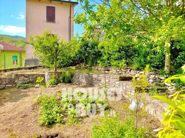 appartamento in vendita a Valmozzola