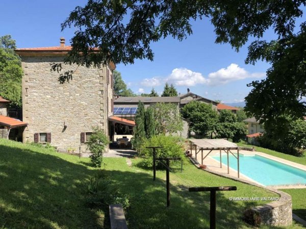 casa indipendente in vendita a Valmozzola