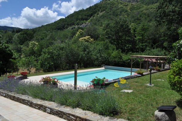 casa indipendente in vendita a Valmozzola