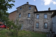 casa indipendente in vendita a Varano de' Melegari