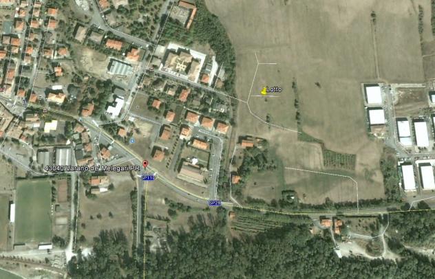 casa indipendente in vendita a Varano de' Melegari