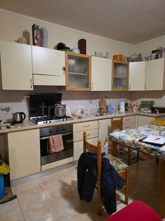 appartamento in vendita a Varano de' Melegari