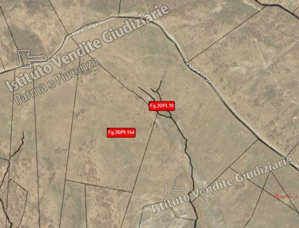 terreno edificabile in vendita a Varano de' Melegari