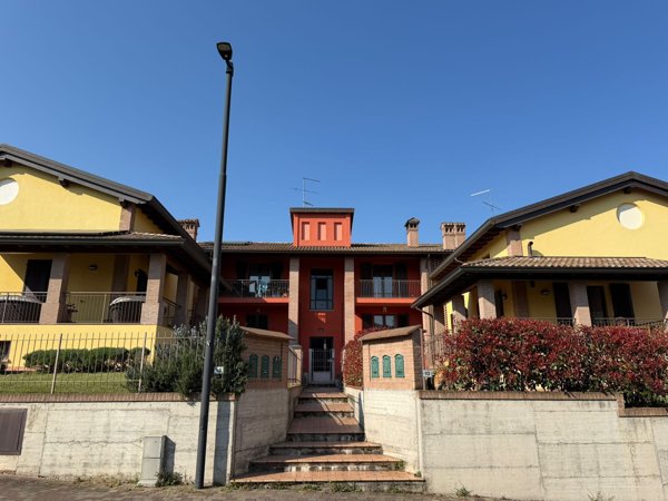 appartamento in vendita a Varano de' Melegari