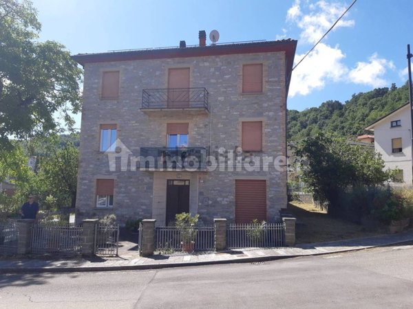 appartamento in vendita a Varano de' Melegari in zona Serravalle Ceno