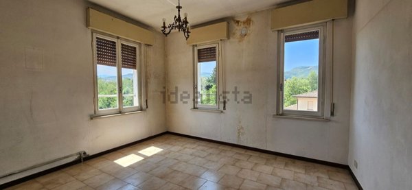 appartamento in vendita a Varano de' Melegari in zona Serravalle Ceno