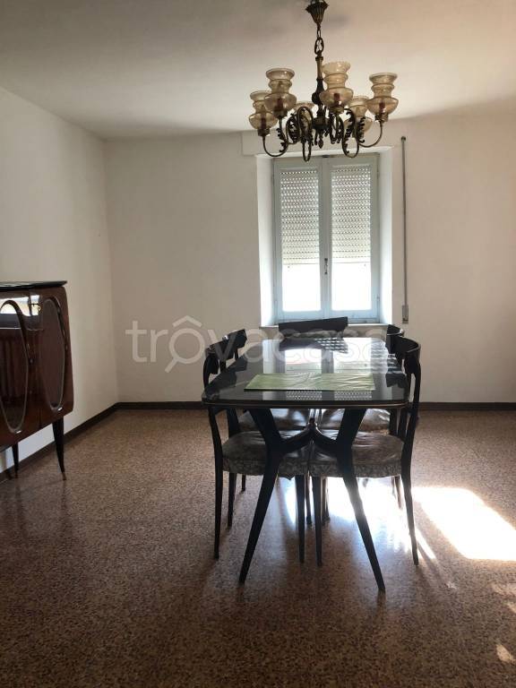 appartamento in vendita a Varsi